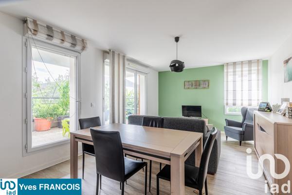 Appartement à vendre 4 pièces 79 m² Sainte-Geneviève-des-Bois