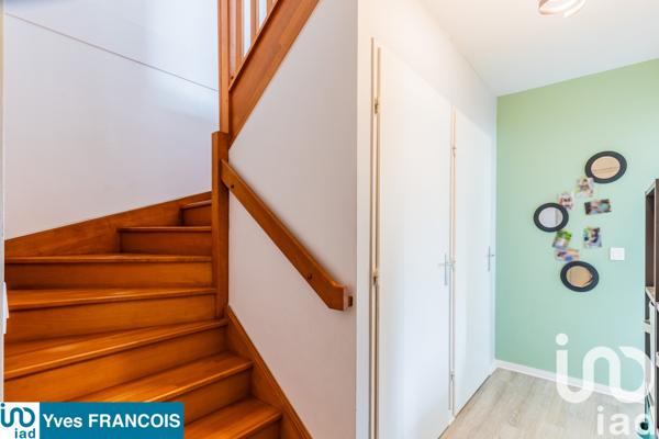 Appartement à vendre 4 pièces 79 m² Sainte-Geneviève-des-Bois