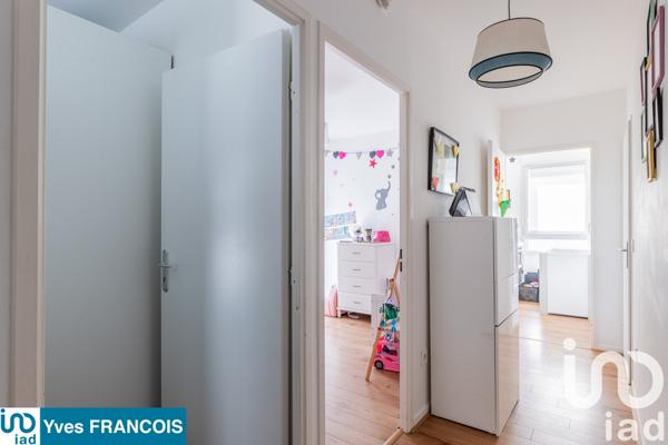Appartement à vendre 4 pièces 79 m² Sainte-Geneviève-des-Bois