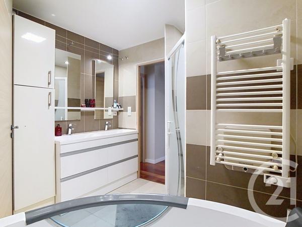 Appartement F5 à vendre  5 pièces - 106 m2 RUNGIS - 94