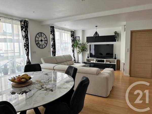 Appartement F5 à vendre  5 pièces - 106 m2 RUNGIS - 94