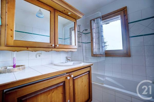 Appartement F3 Bis à vendre  4 pièces - 64,28 m2 LES HOUCHES - 74