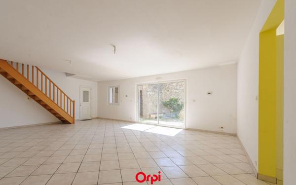 Maison à vendre    4 pièces •  Ferrières