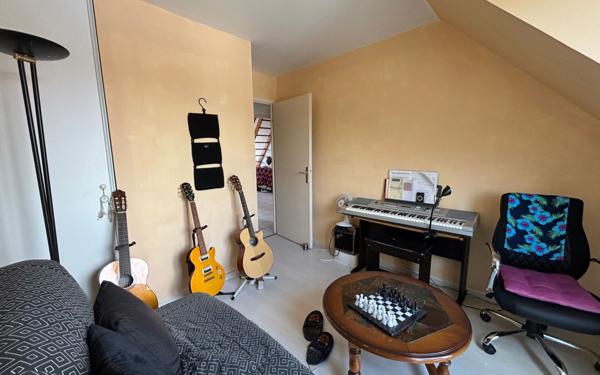 Appartement à vendre    5 pièces • 92,97 m2 Arpajon