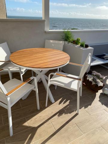 Maison ANGOULINS FRONT DE MER 6 Pièces 161.55 m²