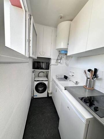 Appartement 1 pièce                                        - 44300 Nantes Réf : 12260