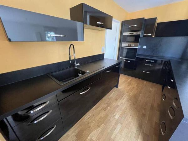 Appartement 4 pièces                                        - 44200 Nantes Réf : 12388