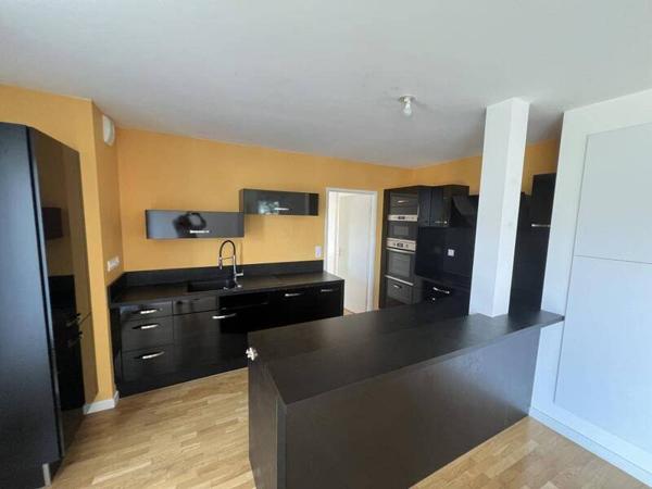 Appartement 4 pièces                                        - 44200 Nantes Réf : 12388