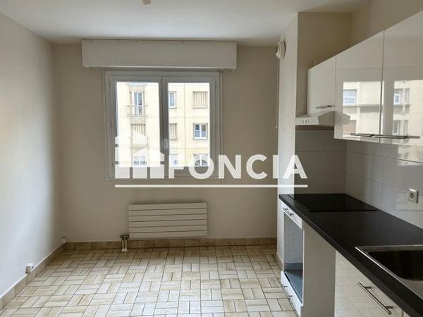 Location Appartement 3 pièces 65.92 m² - 13 RUE DE VERDUN Aix Les Bains 73100