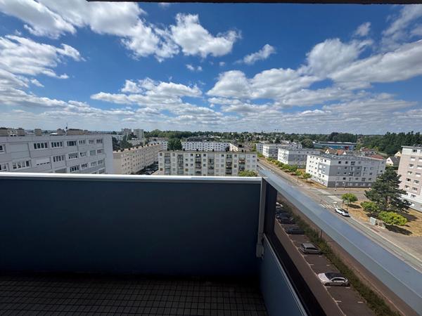 BIHOREL - Appartement F4 de 89 m² vendu loué - Idéal investissement - BIHOREL