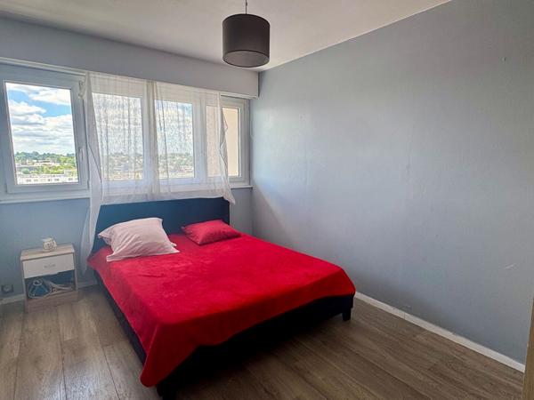 BIHOREL - Appartement F4 de 89 m² vendu loué - Idéal investissement - BIHOREL