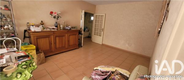 Maison à vendre 6 pièces 99,5 m² Saint-Jean-d'Angély