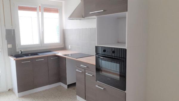 Maison d'environ 90m² à louer à PERONNE (80200).