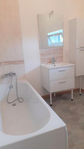 Maison d'environ 90m² à louer à PERONNE (80200).