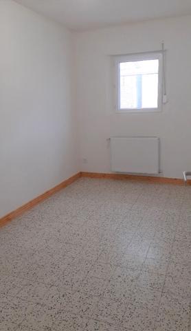 Maison d'environ 90m² à louer à PERONNE (80200).