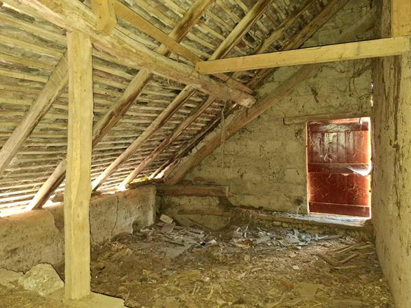 Maison à rénover au calme