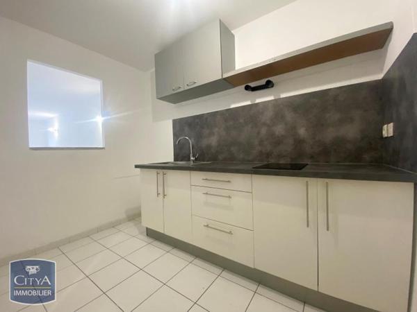 Appartement à louer 2 pièces 66.23m² Avignon (84000)