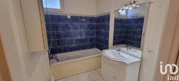 Appartement à vendre 4 pièces 76 m² Saint-Ouen-l'Aumône