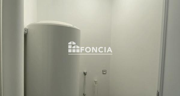 Location Appartement 2 pièces 32 m² - Charleville-mézières 08000