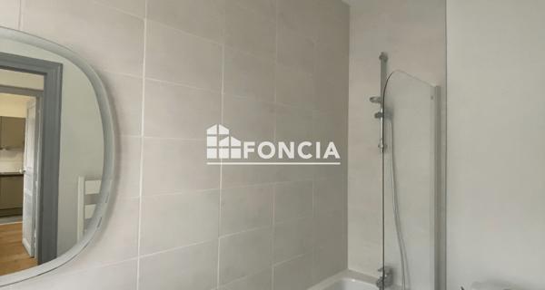 Location Appartement 2 pièces 32 m² - Charleville-mézières 08000