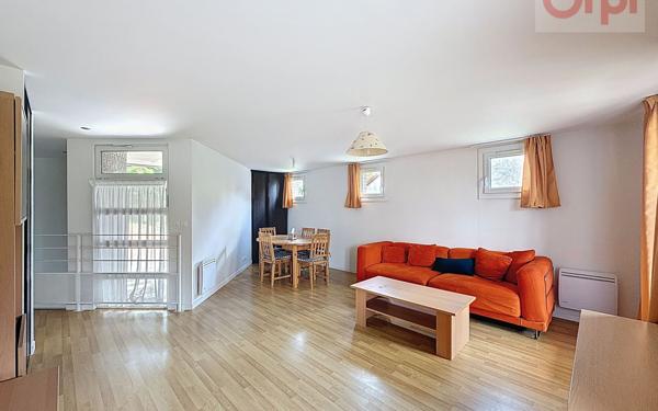 Maison à vendre    5 pièces • 130,07 m2 Voisins-le-Bretonneux