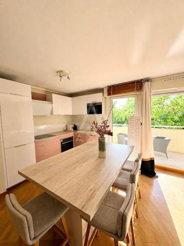 Bordeaux SAINT SEURIN Bel Appartement de standing vue sur jardins 3 chambres