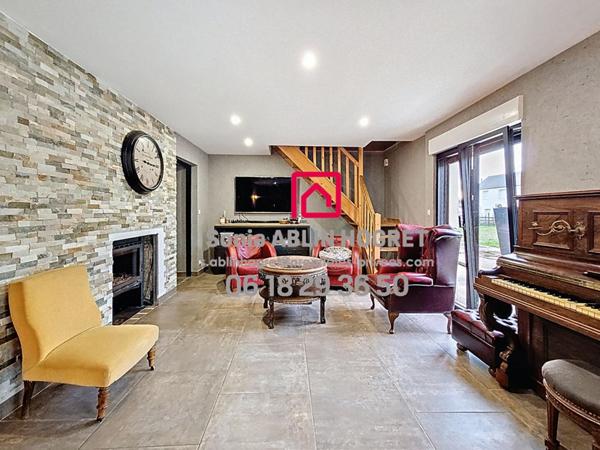 Loft  5 pièce(s) 220 m2