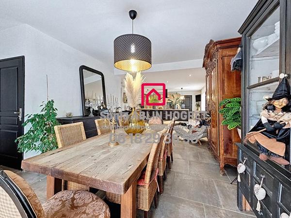 Loft  5 pièce(s) 220 m2