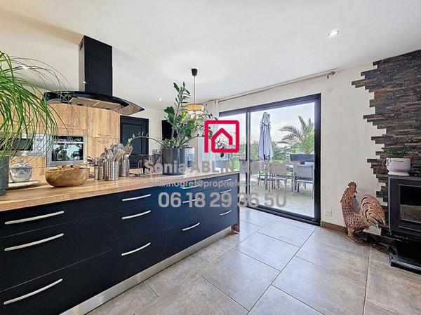 Loft  5 pièce(s) 220 m2