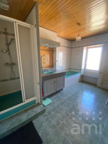 Immeuble Niort 9 pièces - 148 m2