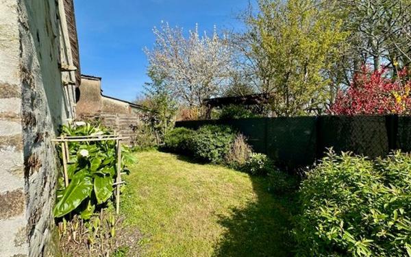 Maison à vendre    2 pièces •  Saint-Joachim