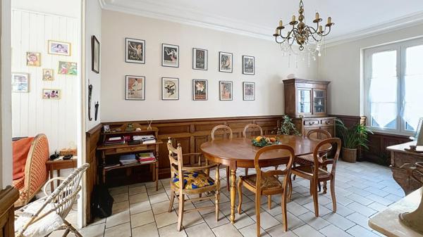 Secteur Bannier Nord : Caractère et volume pour cette maison bourgeoise 1900 avec jardin et bon DPE