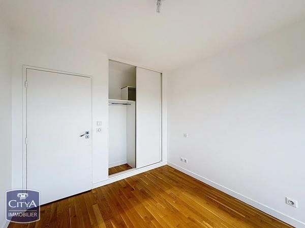 Appartement à vendre 4 pièces 95m² Saint-Didier-au-Mont-d'Or (69370)