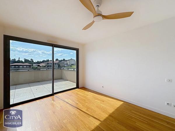 Appartement à vendre 4 pièces 95m² Saint-Didier-au-Mont-d'Or (69370)