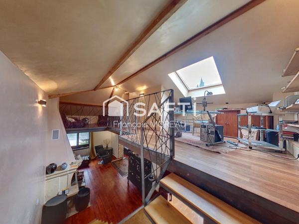 Maison en pierre 206 m2, grange/atelier 2 x 60 m2, terrain 1206 m2