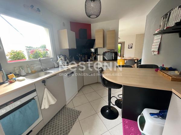 Maison à vendre à Elven - 7 pièces, 4 chambres, vie de plain pied