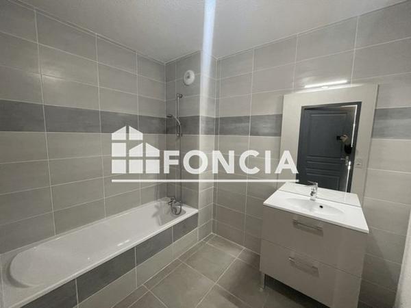 Location Appartement 3 pièces 63.69 m² - 13 RUE DES GRANDS CHAMPS Cluses 74300