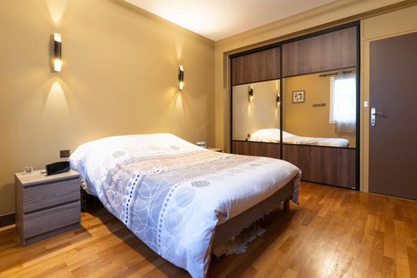 Appartement T4  Velpeau. Lumineux, rénové, emplacement idéal.