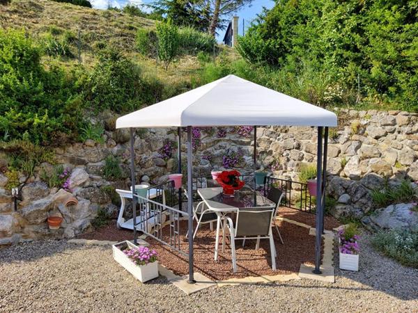 DIGNE-LES-BAINS  MAISON FAMILIALE 4 PIÈCES  117 m² ET SON VASTE GARAGE 55 m² m² AVEC VUE DÉGAGÉE SUR LES HAUTEURS 339 000