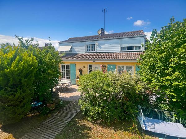 Maison Meulan En Yvelines 7 pièce(s) - 5 chambres