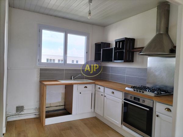 Vente appartement Tonnay Charente : 129 500 € - AJP Immobilier Rochefort
