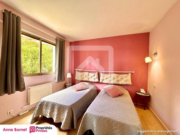 Appartement 4 pièces 93 m2 avec terrasse vue panoramique mer, garage, parking privatif et cave