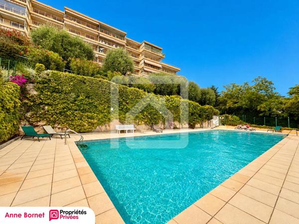 Appartement 4 pièces 93 m2 avec terrasse vue panoramique mer, garage, parking privatif et cave