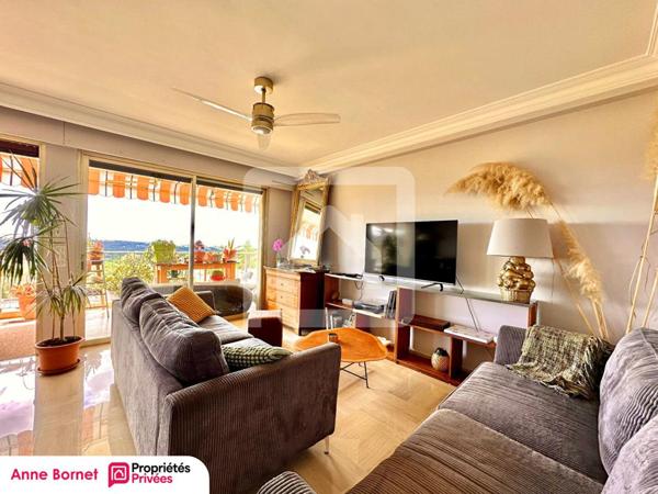 Appartement 4 pièces 93 m2 avec terrasse vue panoramique mer, garage, parking privatif et cave