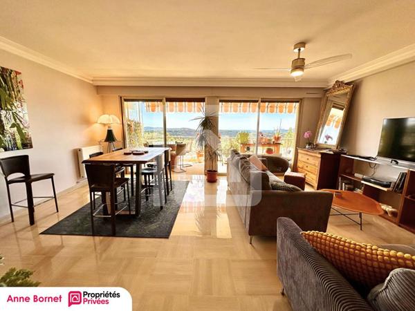 Appartement 4 pièces 93 m2 avec terrasse vue panoramique mer, garage, parking privatif et cave