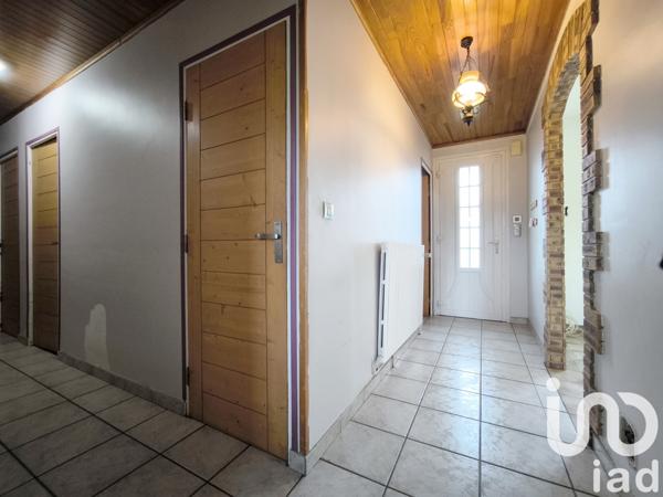 Maison à vendre 6 pièces 135 m² Éteignières
