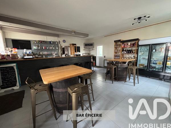 Immeuble à vendre 385 m² Chambéon