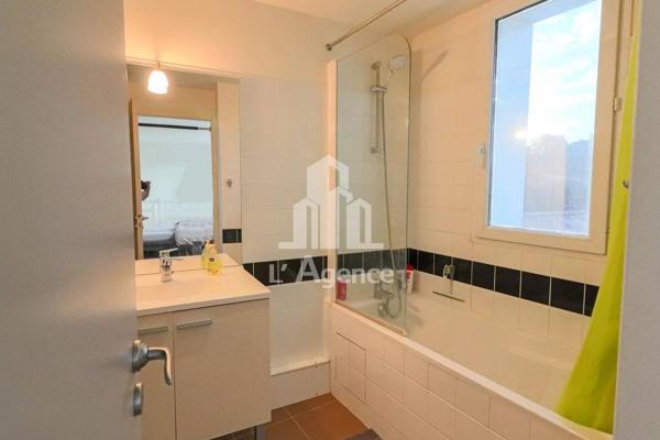 A LOUER APPARTEMENT 2 PIECES A SAINT PALAIS SUR MER