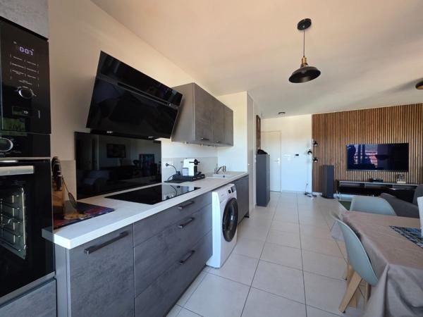 Appartement 51m² avec balcon et place de parking