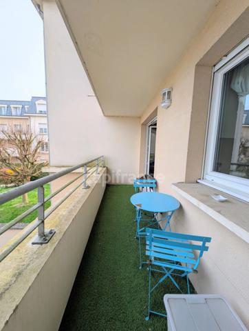 Appartement 3 pièces lumineux avec balcon et parking – Résidence récente avec ascenseur